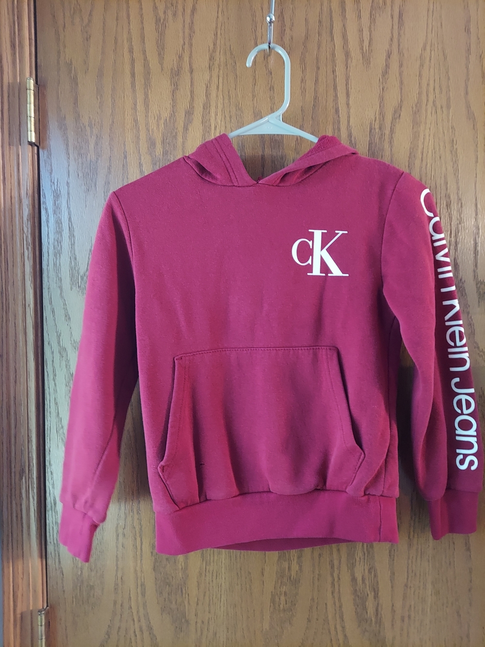 Calvin Klein Jeans Maroon Red Fleece Hoodie Sweatshirt Logo Sleeve Pocket